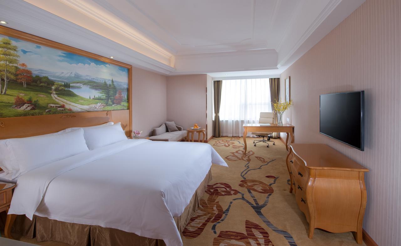 Vienna International Hotel Shanghai Train Station Zewnętrze zdjęcie